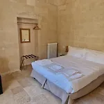 Pensión Due Forni Matera